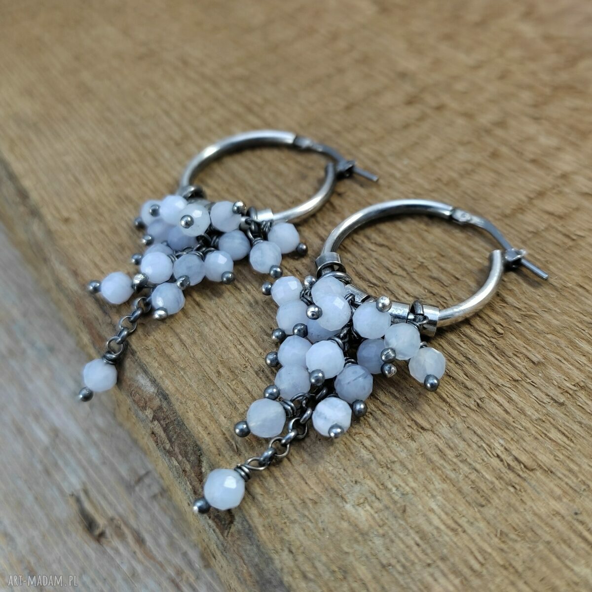 Kolczyki chalcedon na kole ze srebra 925 oksydowanego