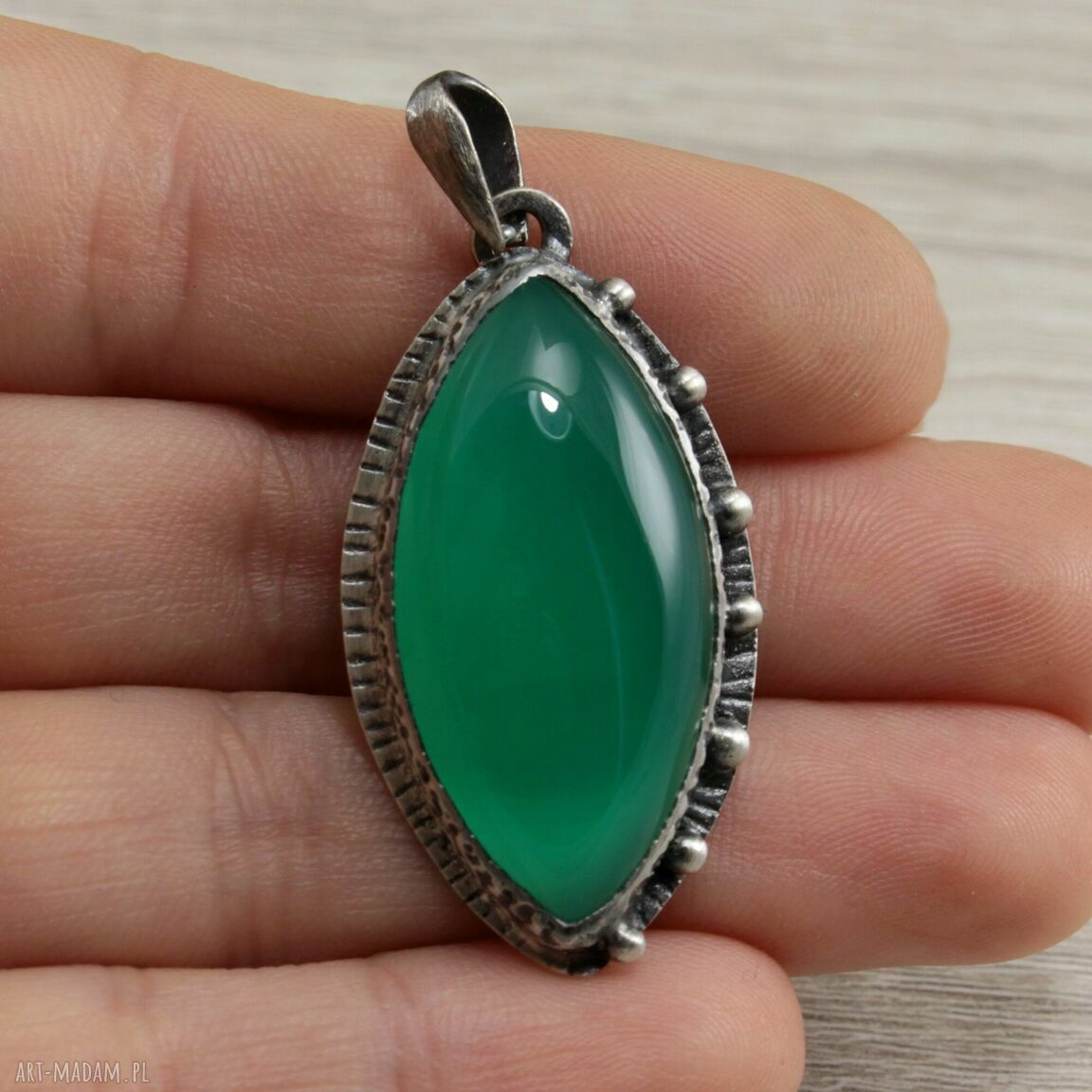 Chalcedon w srebrze - ręcznie robiony wisior 1840a z oksydowanego srebra 925/999