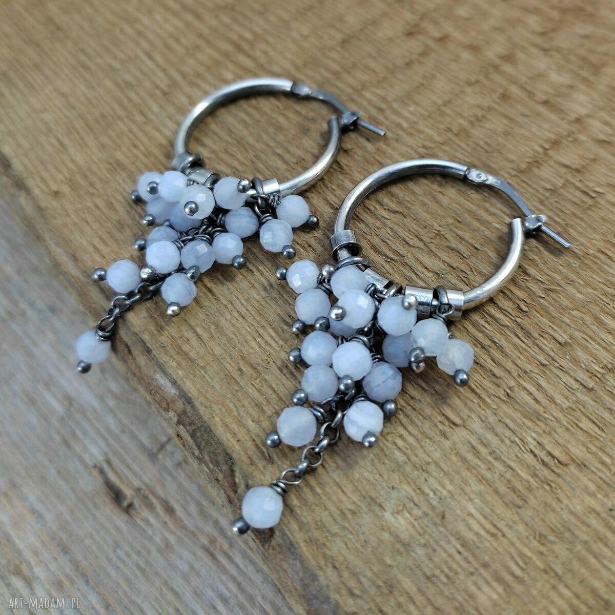 Kolczyki chalcedon na kole ze srebra 925 oksydowanego