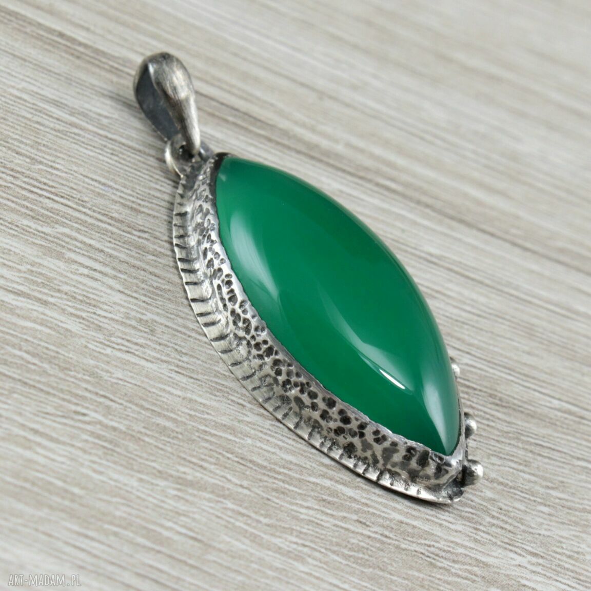 Chalcedon w srebrze - ręcznie robiony wisior 1840a z oksydowanego srebra 925/999