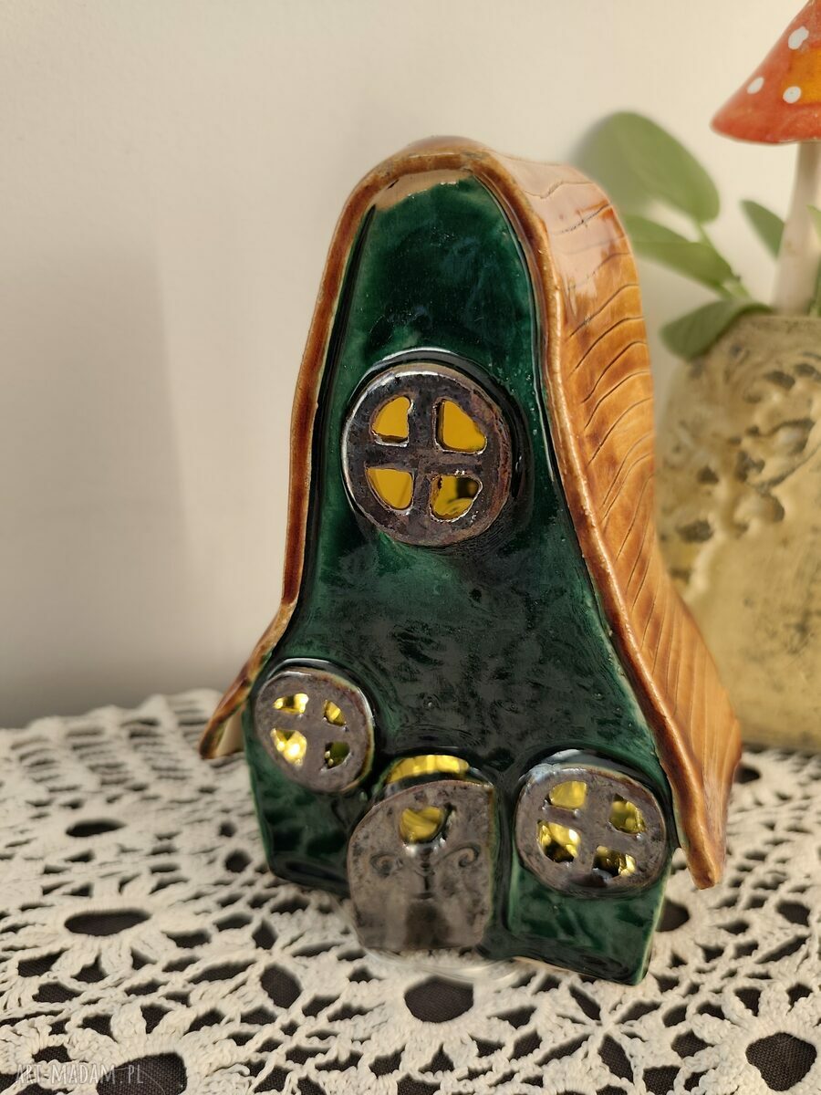 Ręcznie robiona chatka ceramiczna - lampion 17 cm