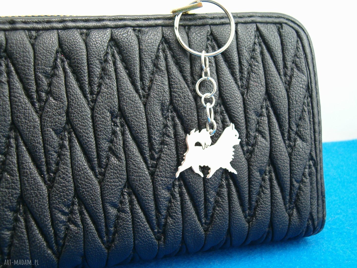 Chihuahua długowłosa - brelok z srebra 925 Frrodesign (nr 48)
