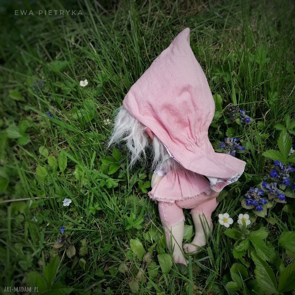 Chochlik Majowy - artystyczna lalka kolekcjonerska