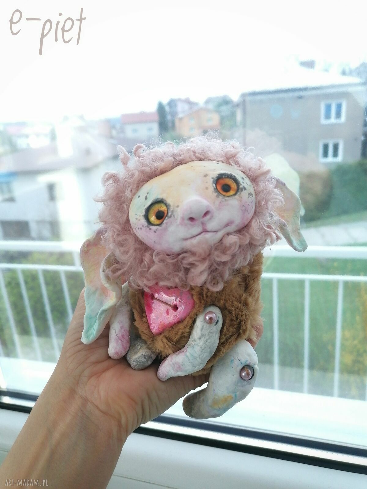 Chochlik Wielkooczny e-piet - artystyczna lalka kolekcjonerska ok. 16 cm