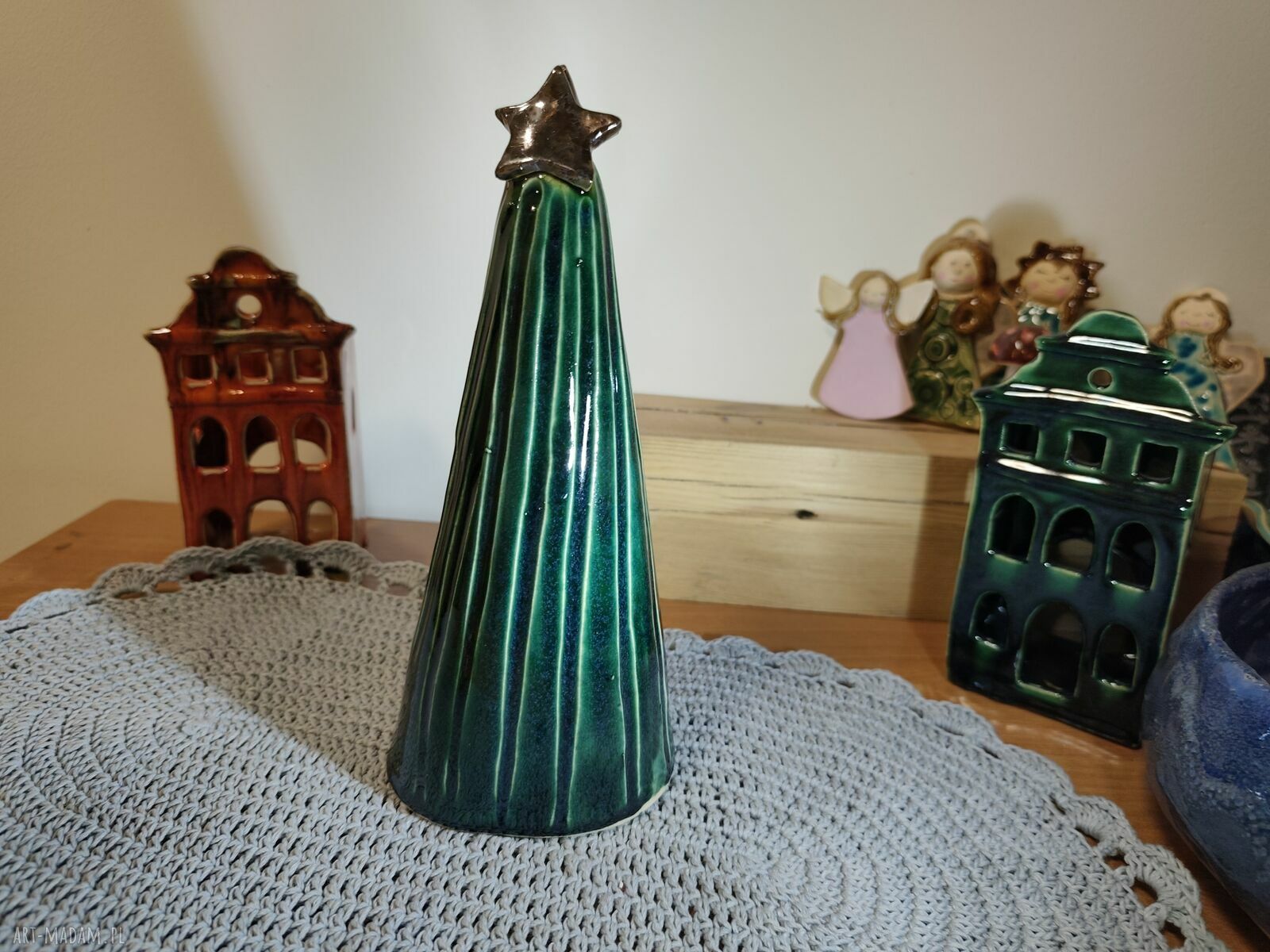 Choinka ceramiczna 25 cm - ręcznie wykonana ozdoba świąteczna Wolna Chwila