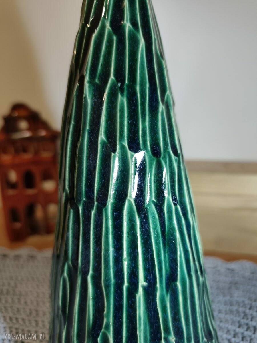 Choinka ceramiczna Wolna Chwila 25 cm - świąteczna ozdoba na prezent