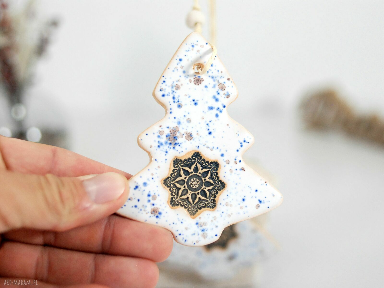 Zestaw 3 ceramicznych choinek na świąteczne zawieszki