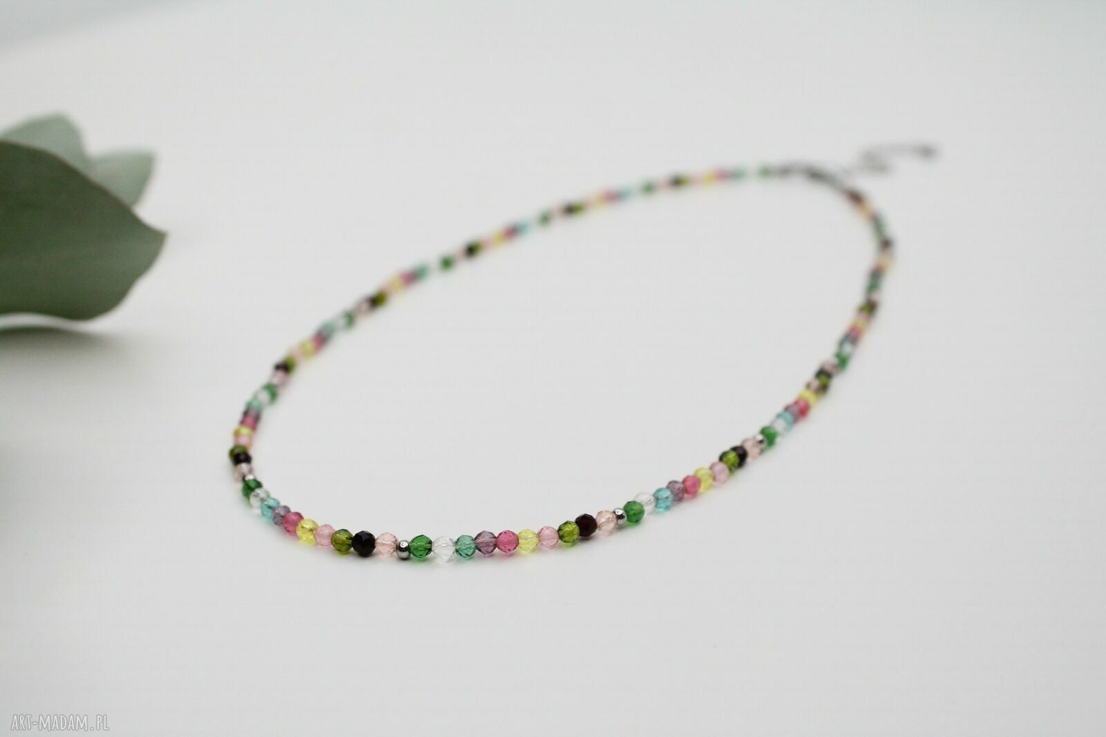 Kolorowy choker z drobnych szklanych koralików