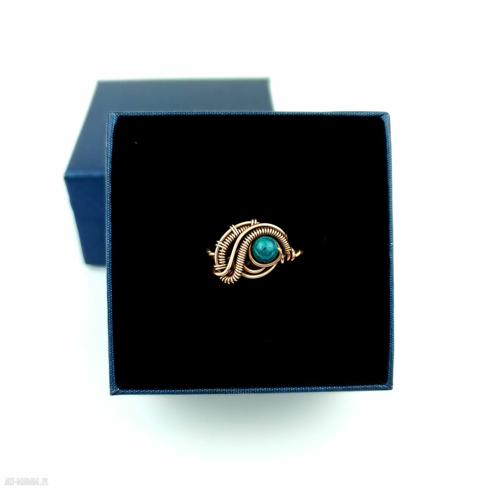 Chryzokola w miedzianym wire wrapping - regulowany pierścionek dla niej