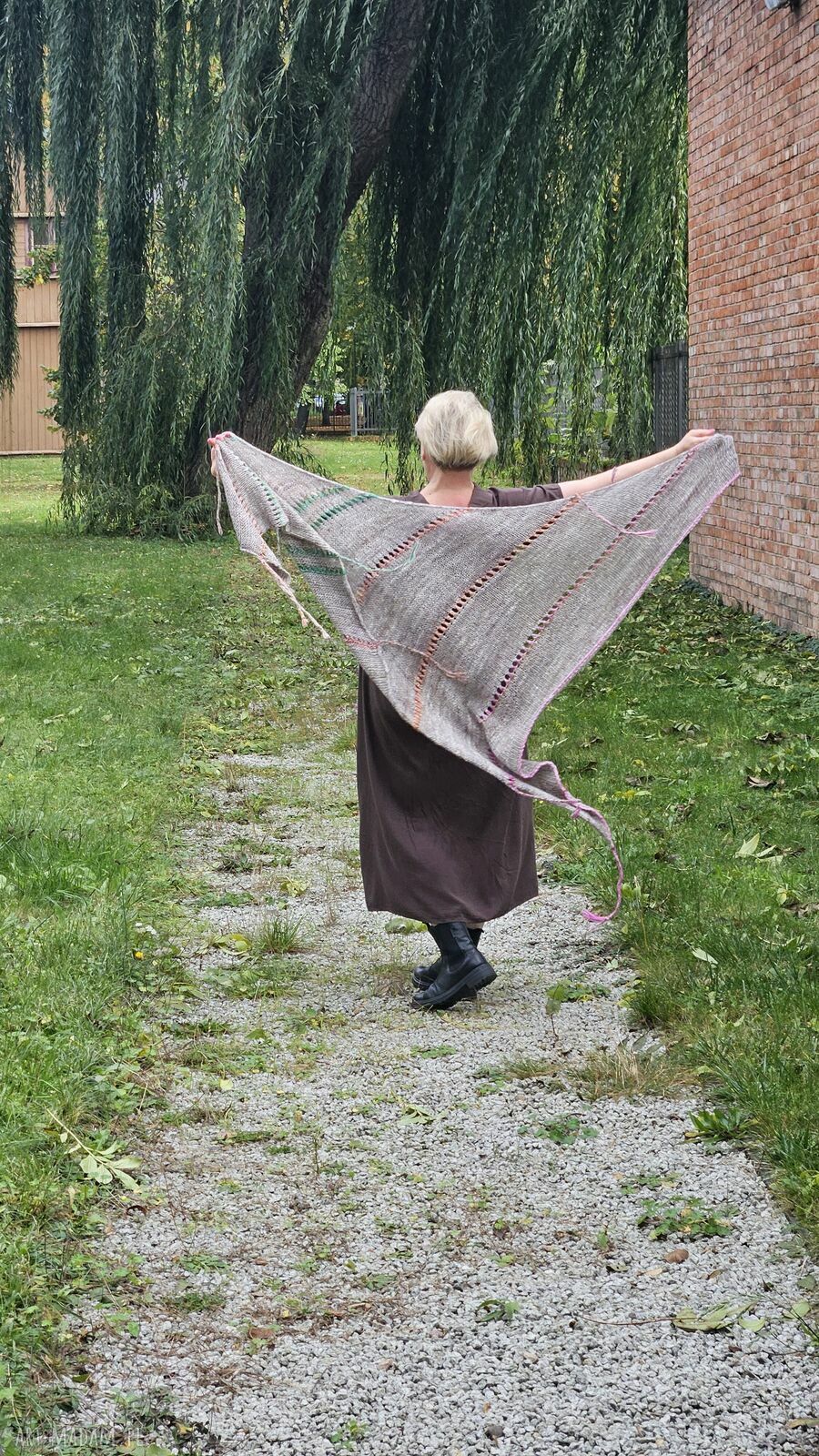 Chusta Akari na drutach z jedwabiem i moherem