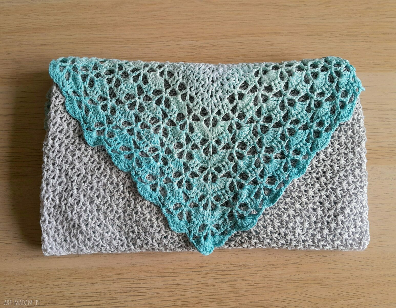 Bambusowa chusta na szydełku - 50% bawełna i 50% bambus (75x150 cm)