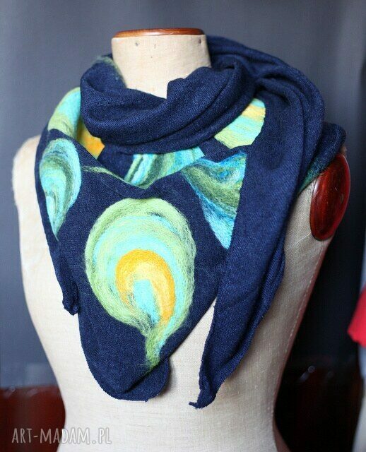 Chusta filcowana wełną malowana - ciepły handmade unikat