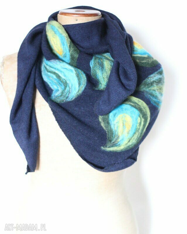 Chusta filcowana z wełny malowana - ciepły komin handmade