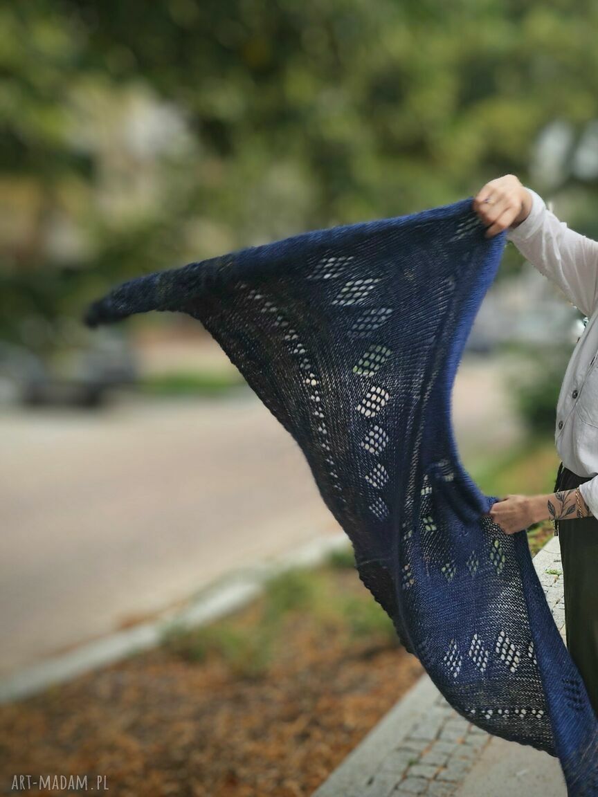 dodatki: Chusta jedwabista ręcznie zrobione