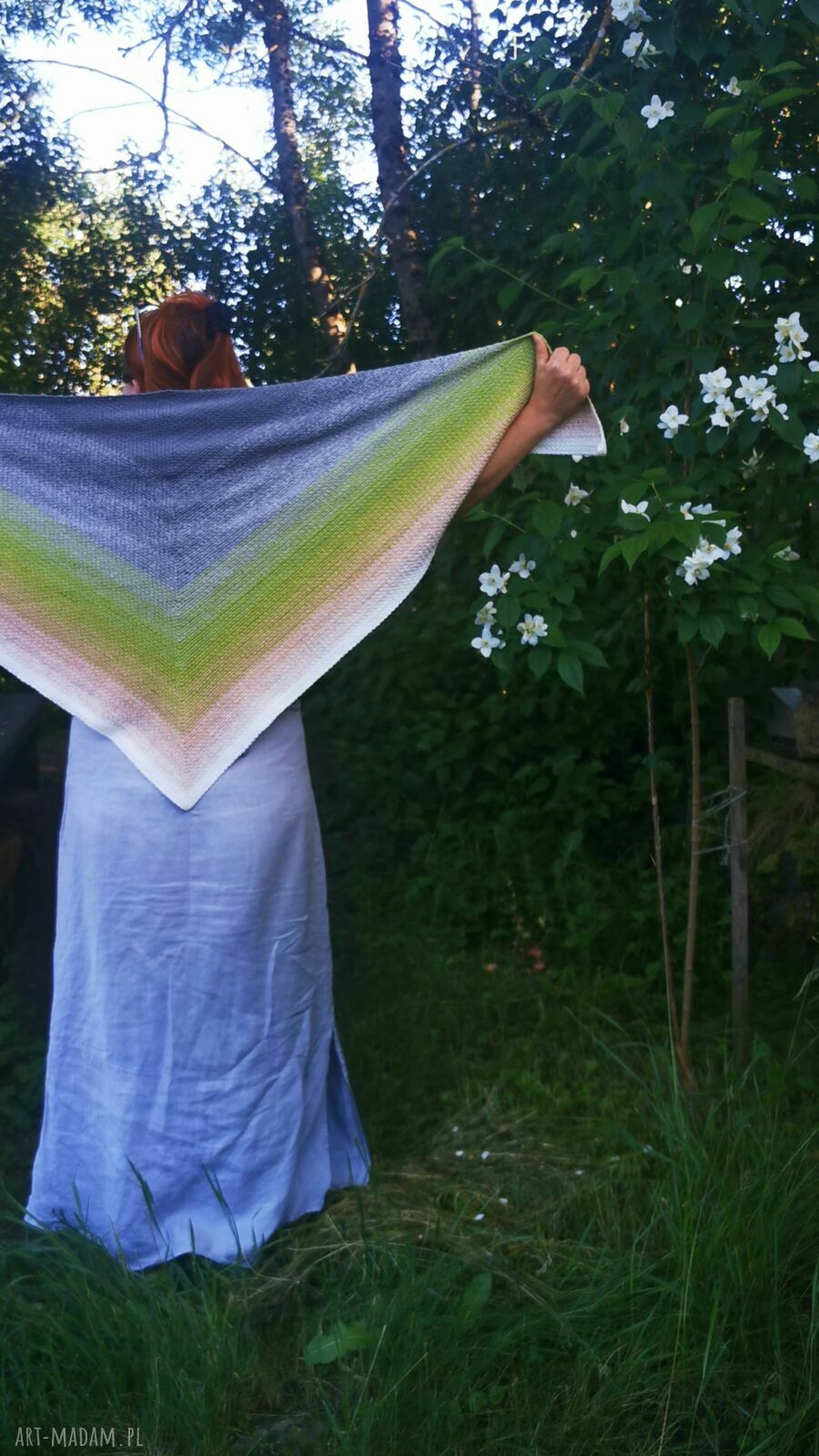 Chusta mech „Leśna Mgła” - ręcznie szydełkowana ombre, miękka i nie gryzie