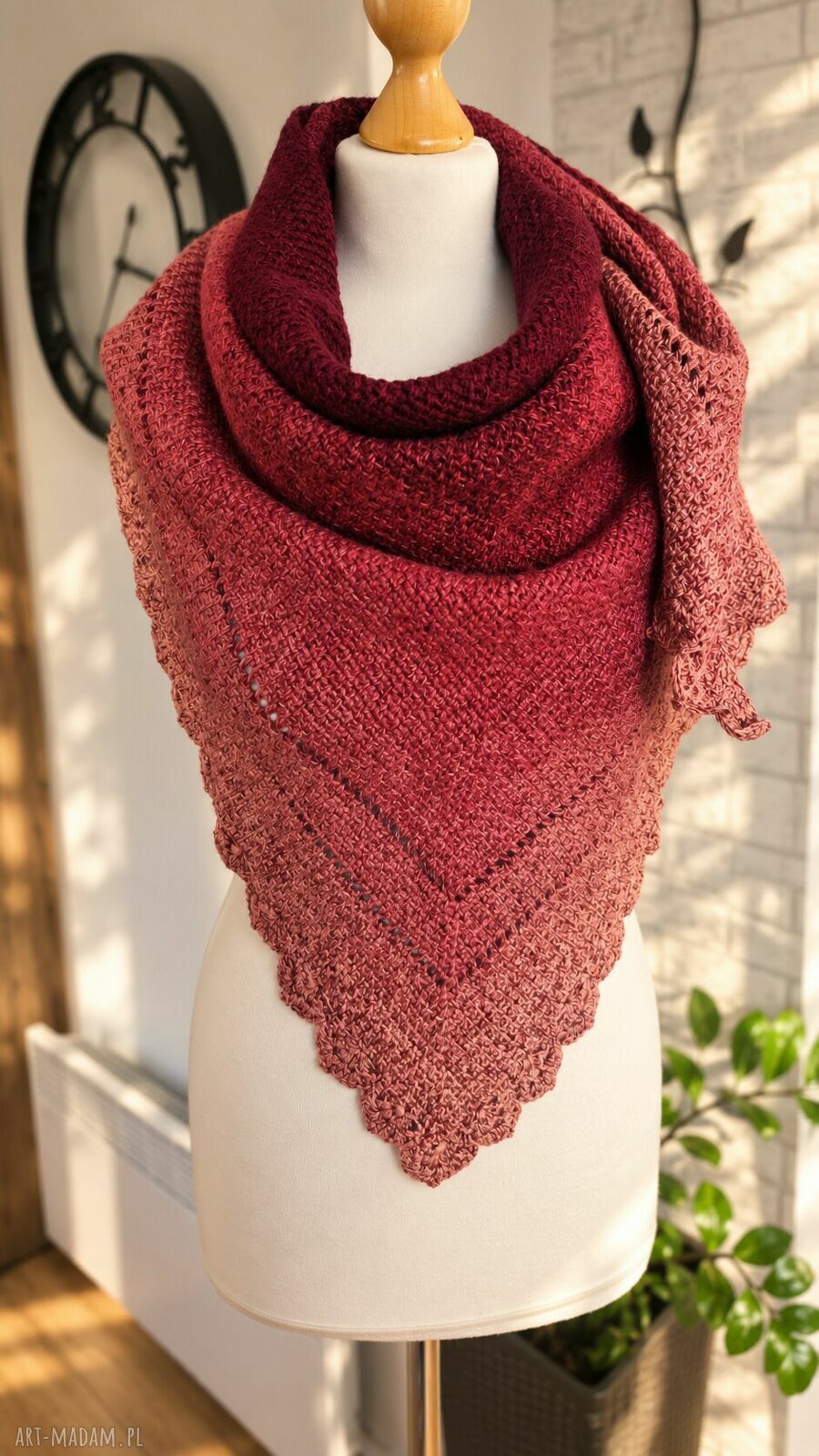 Chusta Mech - bordowa chusta szydełkowa ombre z merino