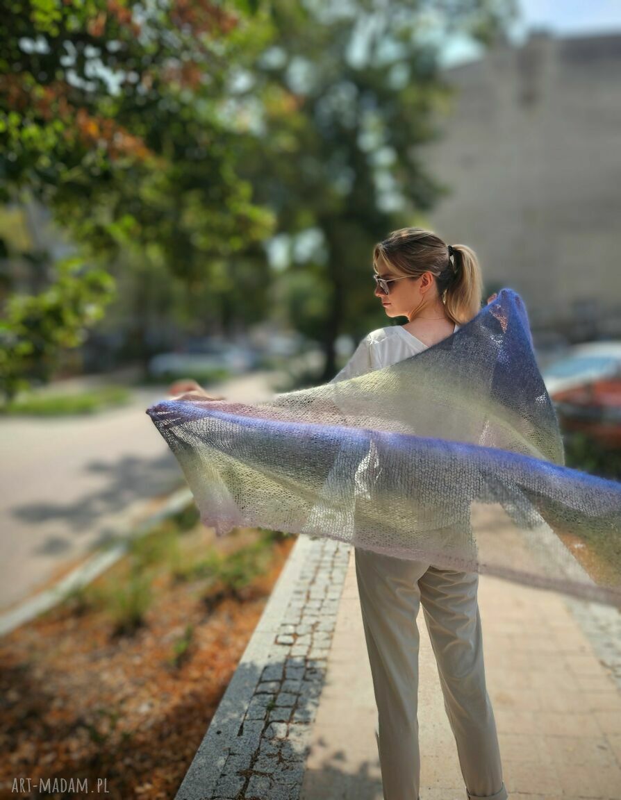Chusta Mgła z moheru i jedwabiu - ręcznie robiona na drutach (200 cm)