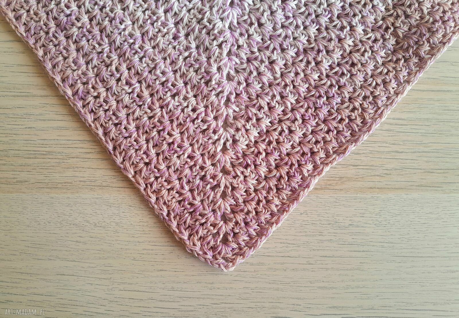 Chusta ombre z wełną merino - pudrowy róż