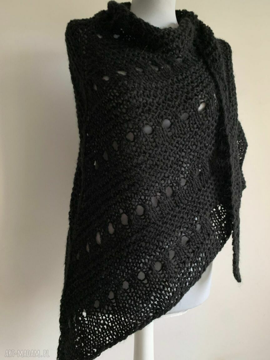 Chusta Romantica czarna - handmade, ręcznie dziergana