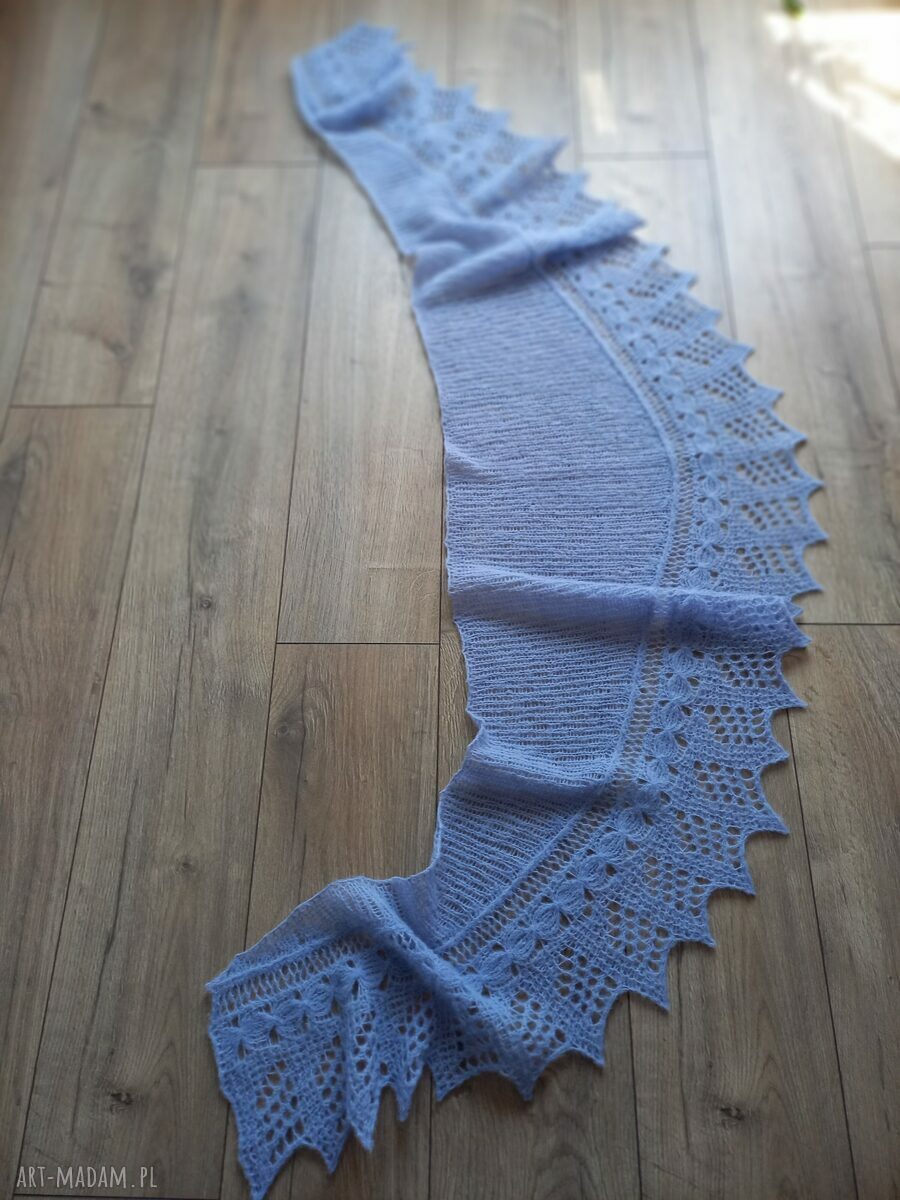 Chusta z alpaki i jedwabiu ręcznie robiona na drutach w kolorze orchidea - rogala 45x170 cm