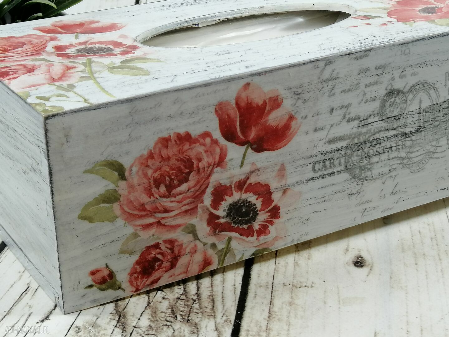 Chustecznik drewniany - czerwone kwiaty (handmade)