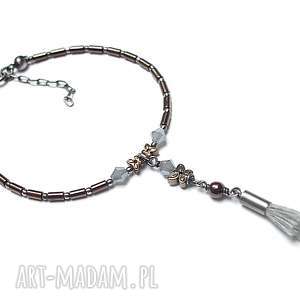 hematite line - brown-grey