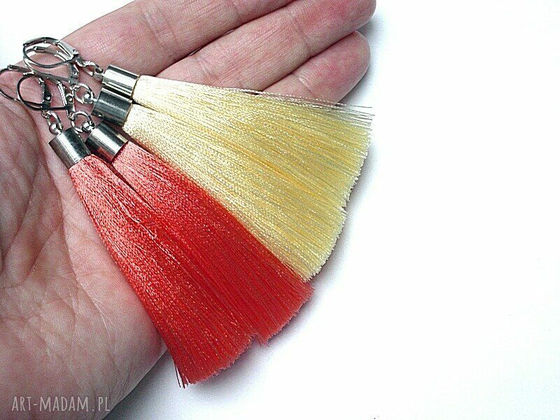 Kolczyki boho red grappa z chwostów i srebrnych elementów, 8,5 cm