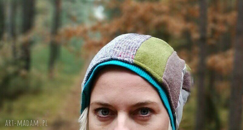 Ciepła zimowa czapka damska patchworkowa handmade (bawełna, etno i boho)