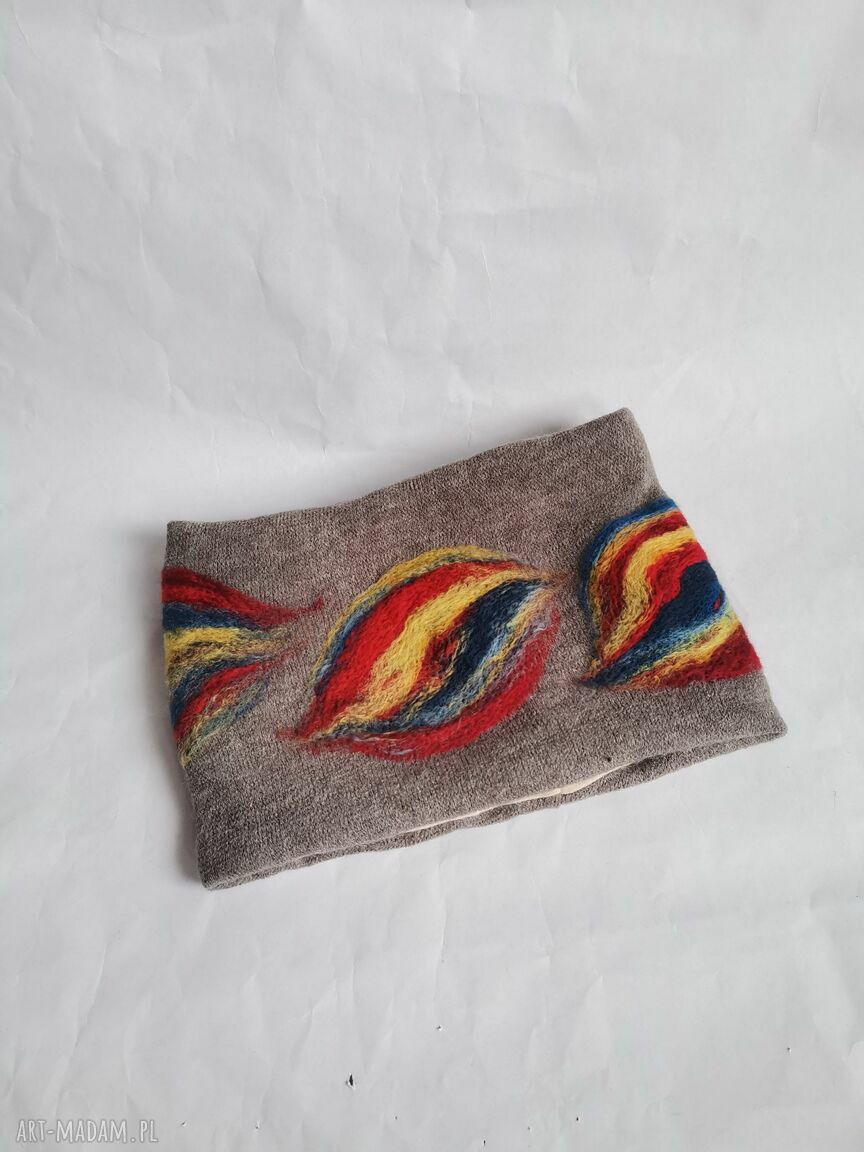 Ciepła wełniana opaska filcowana z frędzlami folk boho - 59-61 cm