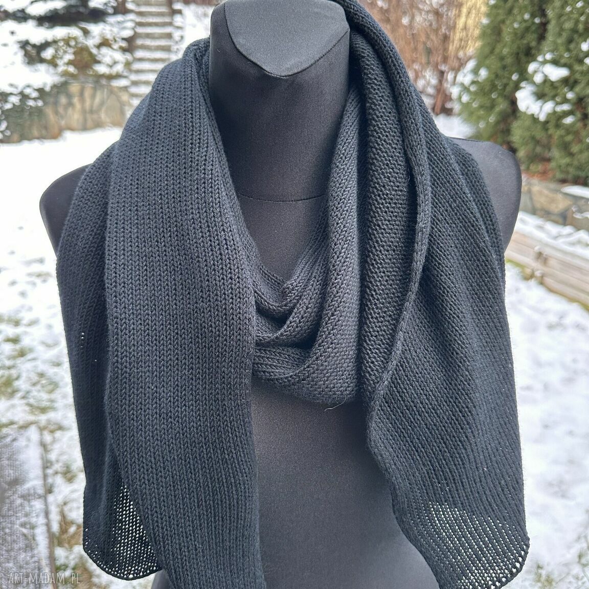 Damski szalik z wełny baby merino 100% Nitkowe Love, czarny 230x35 cm
