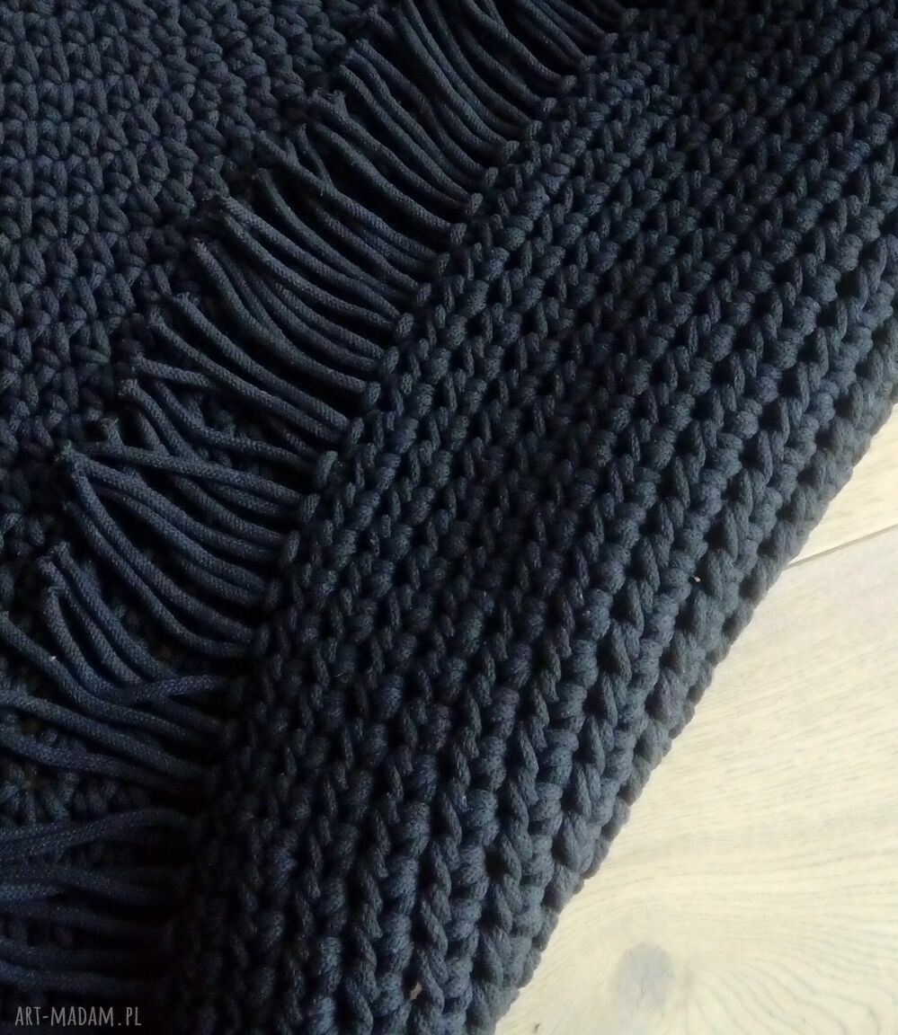 Dywan Classic Black z frędzlami 160 cm - czarny ze sznurka bawełnianego (dwustronny)