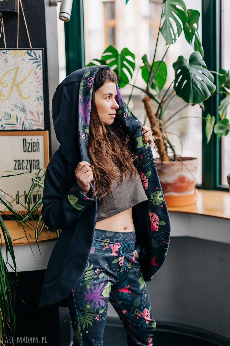 Spodnie dresowe handmade Classic Selwa Sombre - wygodne joggery dla kobiet