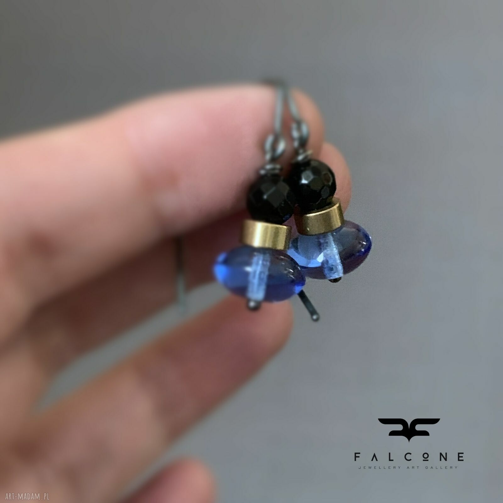 Kolczyki Cold Blue & Onyx Black - czarny onyks i chłodny błękit w nowoczesnej formie