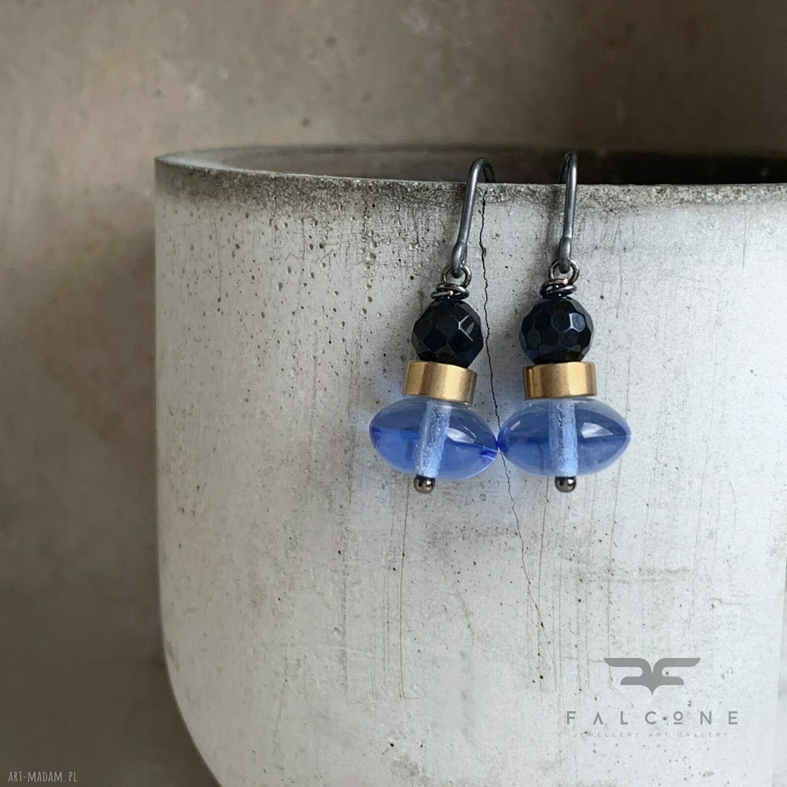 Kolczyki Cold Blue & Onyx Black - czarny onyks i chłodny błękit w nowoczesnej formie