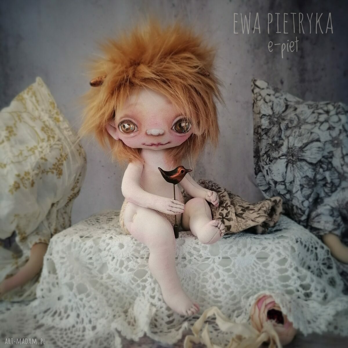 Córeczka Rogata - artystyczna lalka kolekcjonerska, ręcznie szyta i malowana