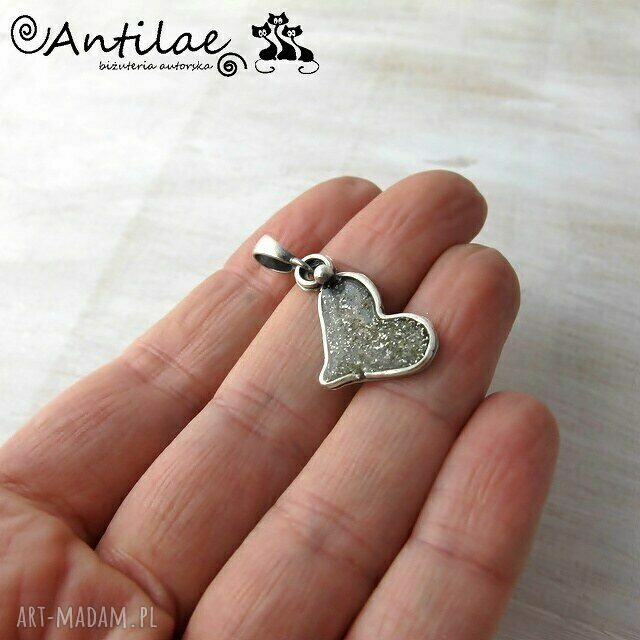 wisiorki: Cori II Srebro, żywica Autorskie