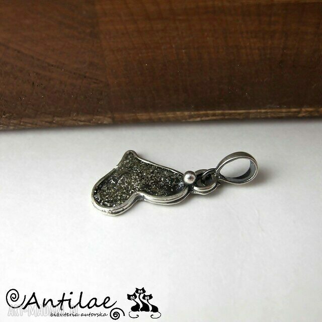 wisiorki: Cori II Srebro, żywica Autorskie