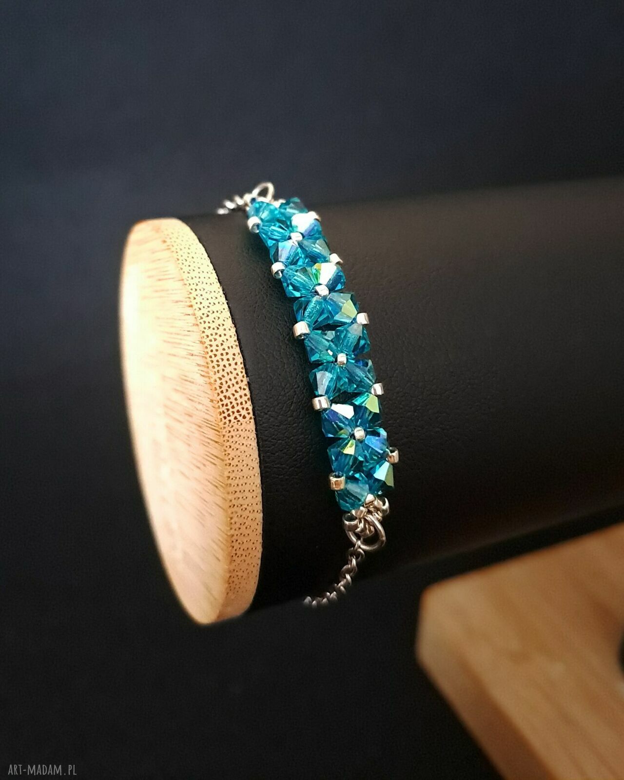 Delikatna bransoletka Preciosa Blue Zircon AB - prezent dla mamy