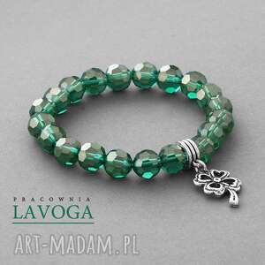 crystal with pendant in emerald