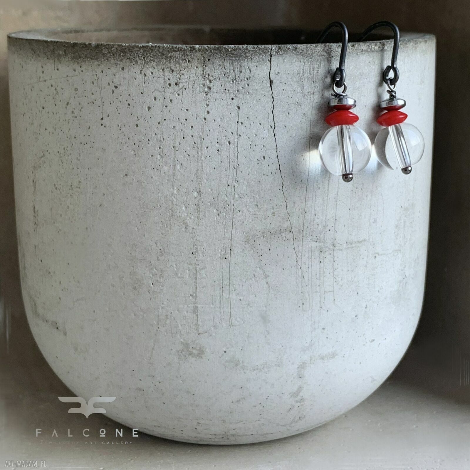 Kolczyki Crystal & Red Accent - kryształ i czerwony koral w srebrnych biglach 925