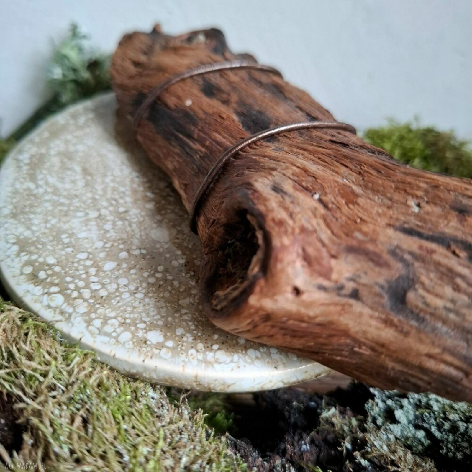 Cukiernica ceramiczna z drewnianym uchwytem - Drzewo