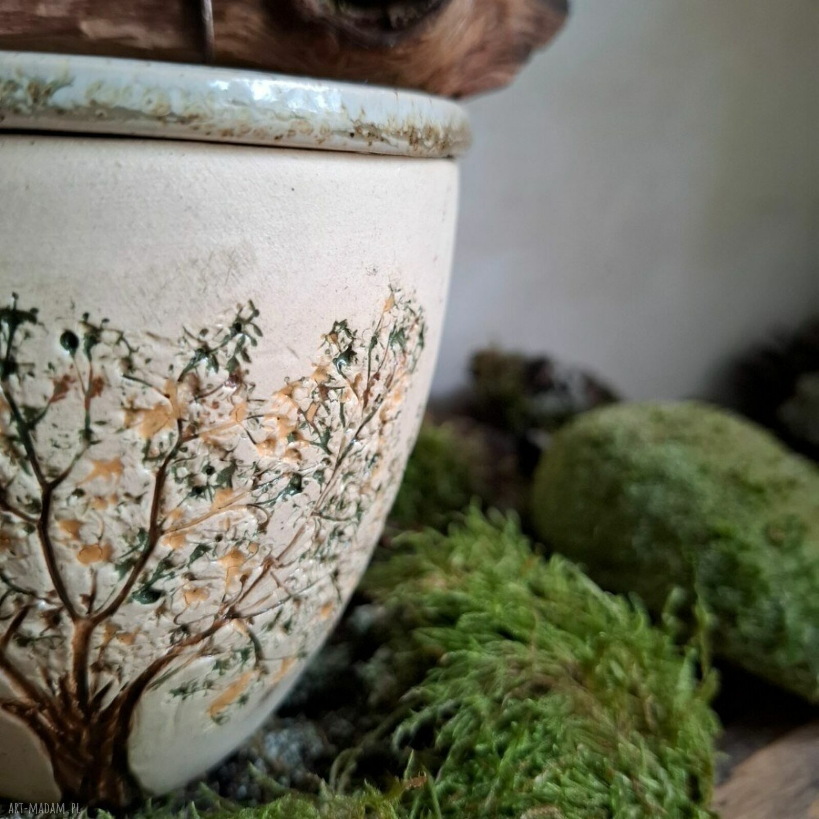 Cukiernica ceramiczna z drewnianym uchwytem - Drzewo