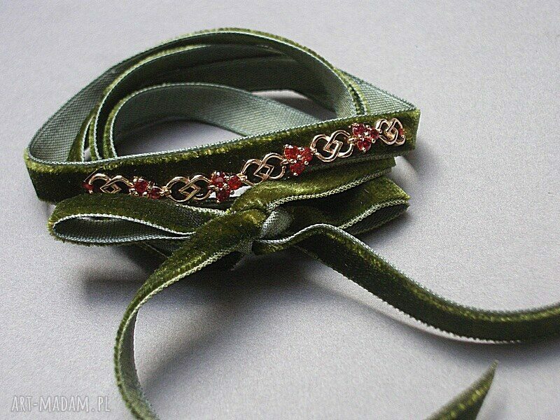 Choker z jarzębinkami i cyrkoniami ręcznie wykonana biżuteria