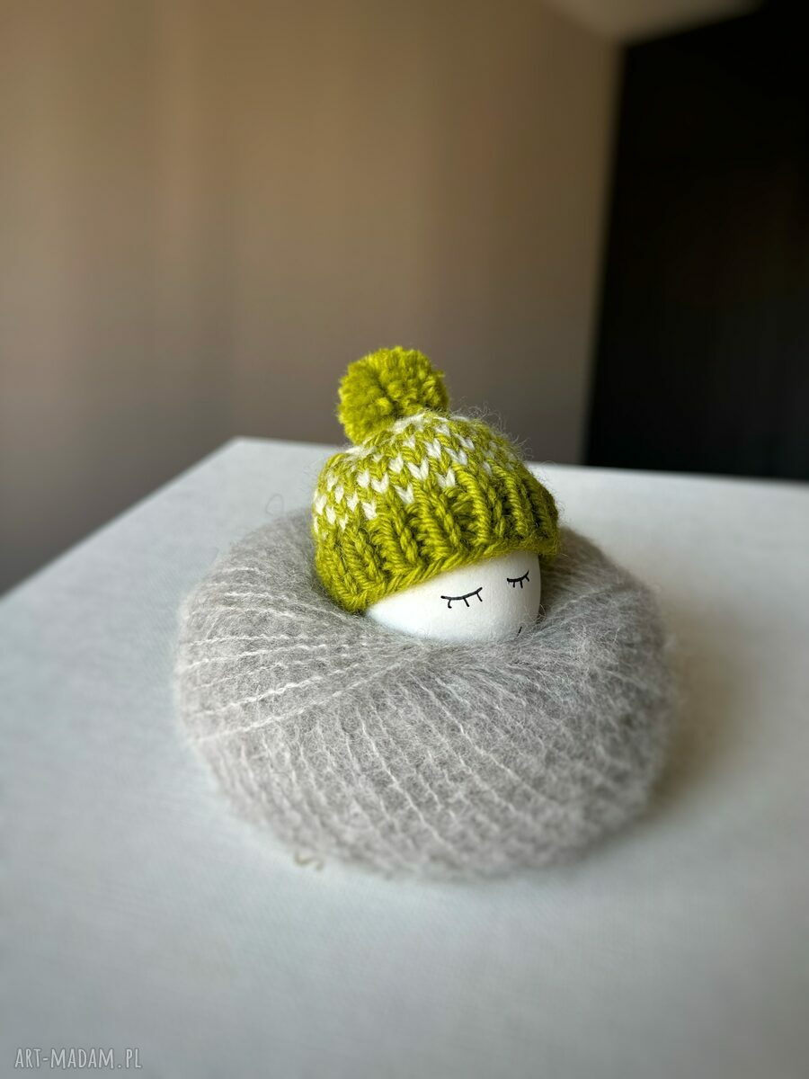 Czapeczka na jajka wielkanocne z pomponem - 1 szt