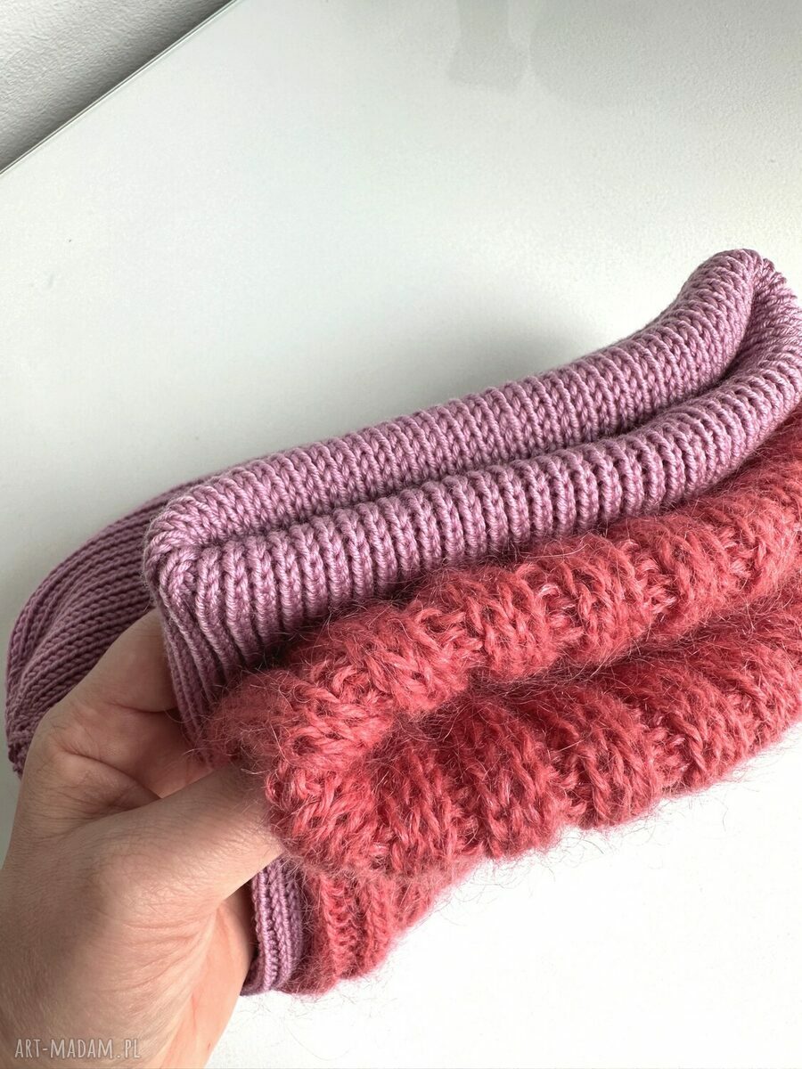 Beanie z 100% baby merino VARELLA w kolorze stary róż