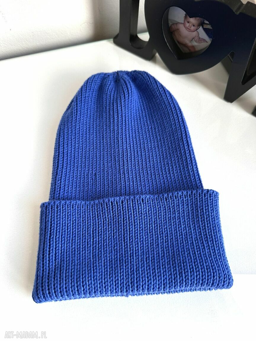 Ręcznie robione beanie z 100% baby merino VARELLA - jaskrawo niebieska