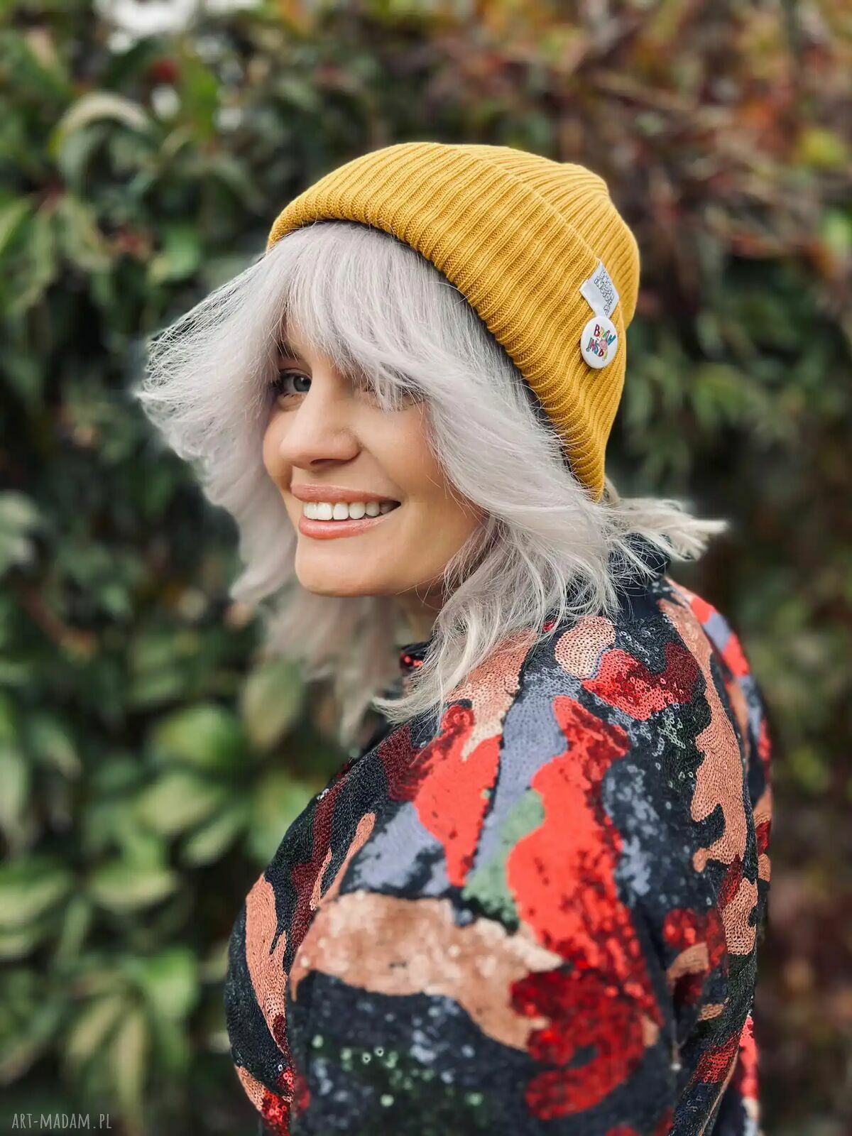 Czapka beanie z bawełny Brain Inside - miodowa musztarda z haftowanym logo