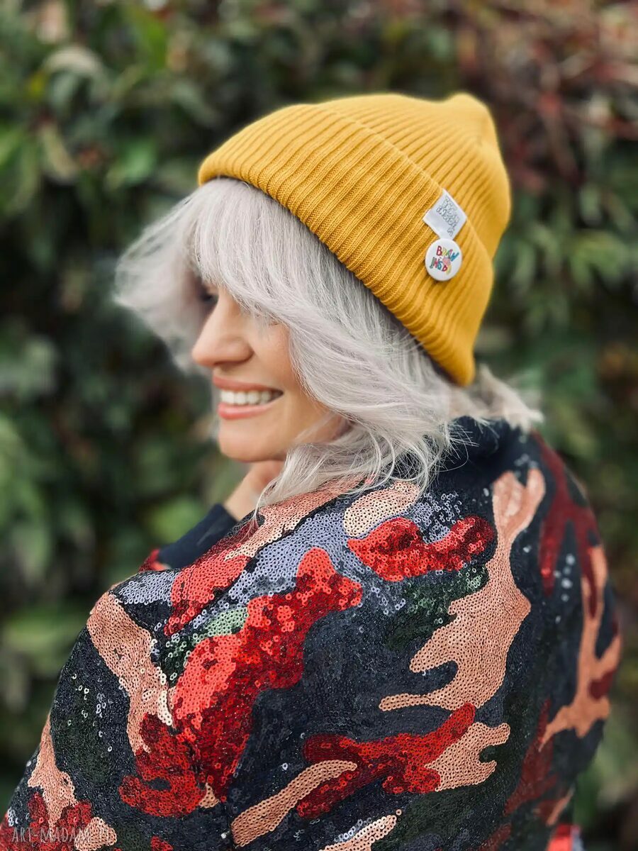 Czapka beanie z bawełny Brain Inside - miodowa musztarda z haftowanym logo