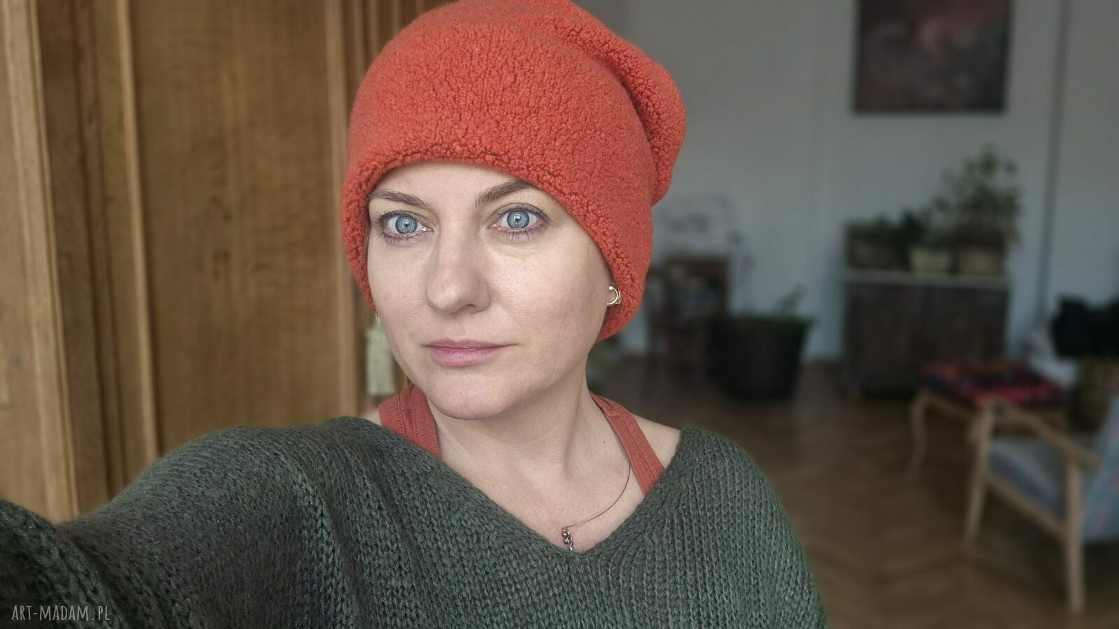 Czapka boho super ciepła z podszewką - faktura małego baranka, rozmiar uniwersalny