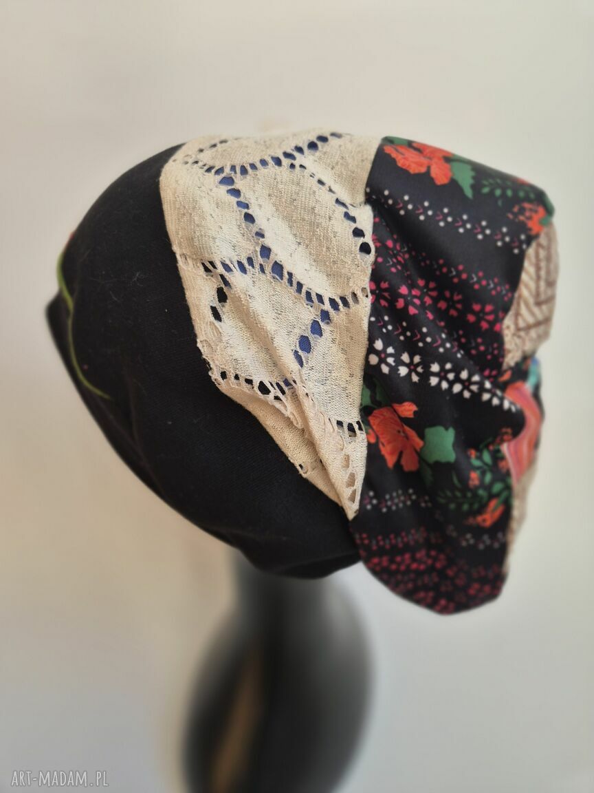 Czapka boho zimowa damska rozmiar M uniwersalna - na podszewce